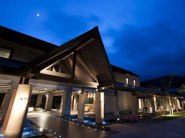 しこつ湖鶴雅リゾートスパ 水の謌